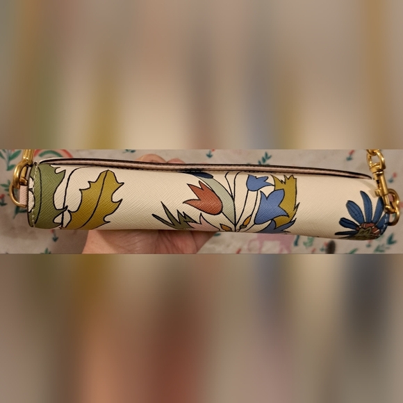 NWOT Tory Burch Robinson White Floral Saffiano Leather Boho Crossbody Purse Bag - Picture 5 of 16